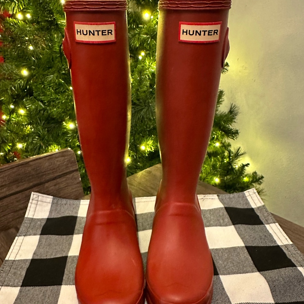 HUNTER Kids boots-Like NEW!